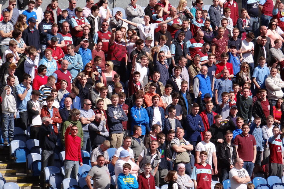 burnley fans - 96.com official website burnley fans